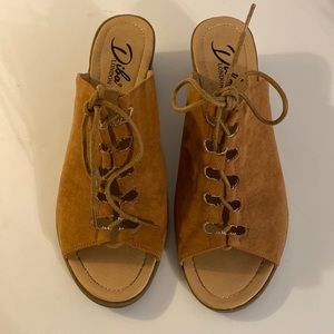 Diba London sandals size 8 1/2